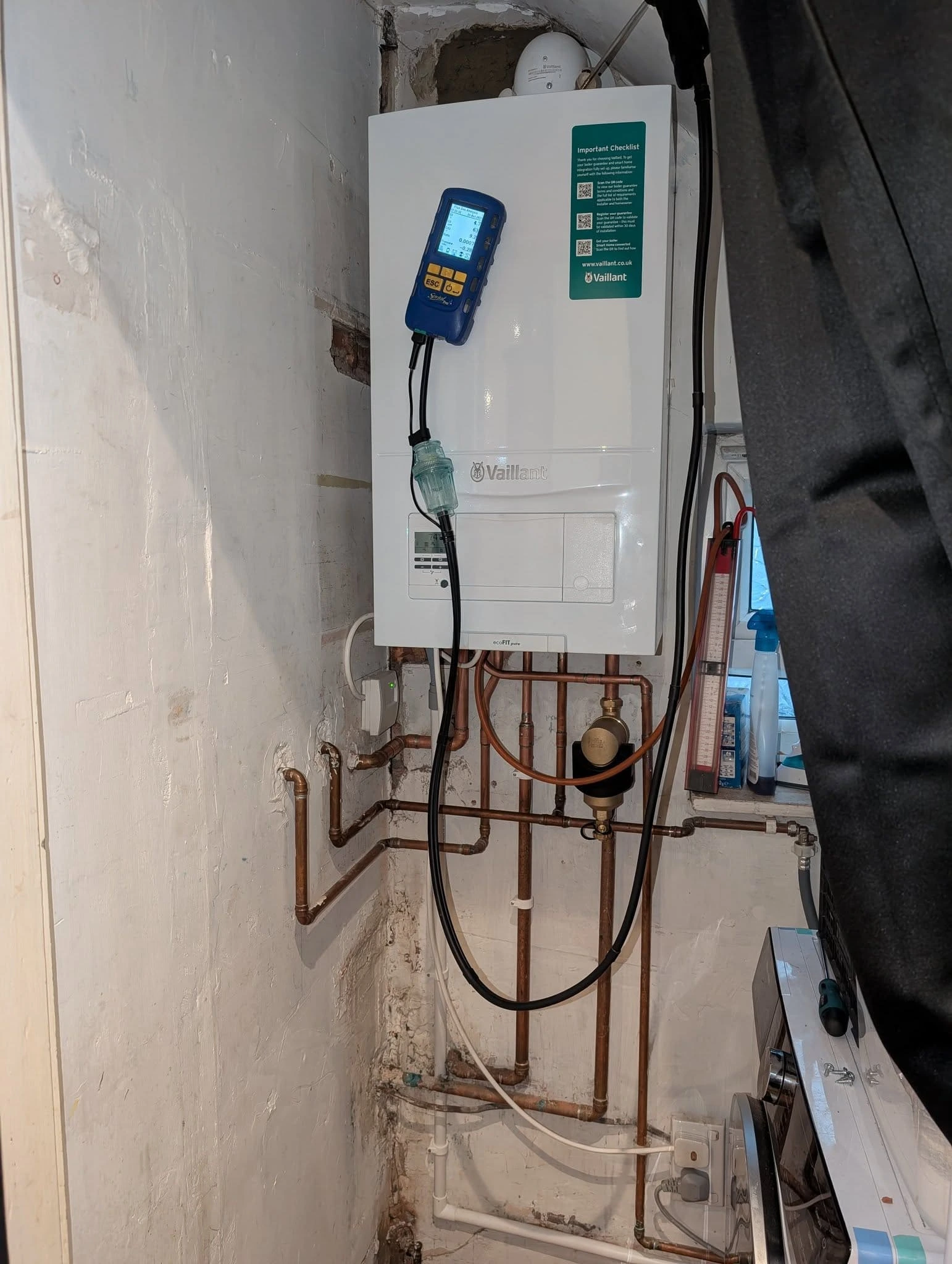 Showroom finish boiler installation