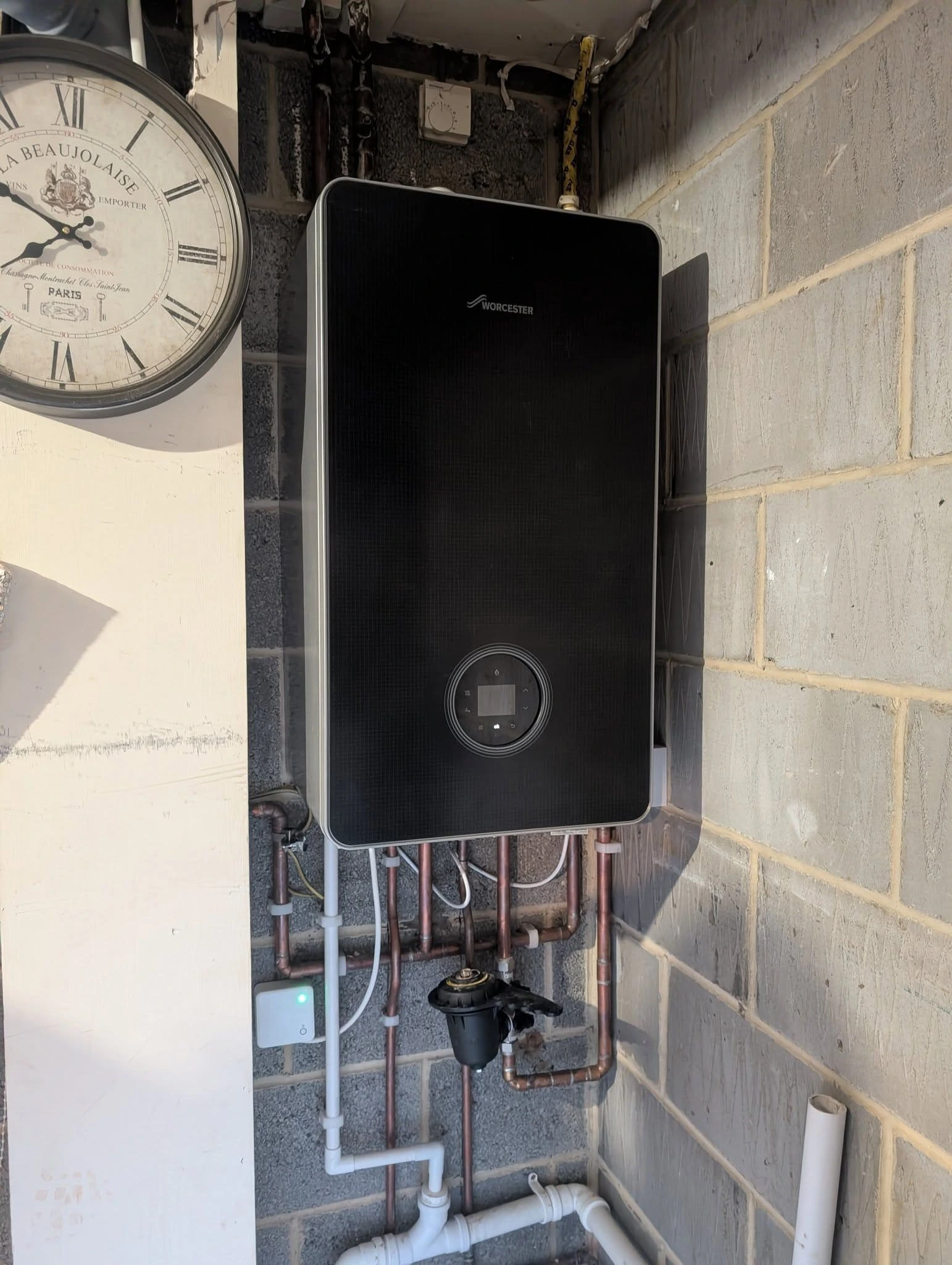 Elite pipework and routing